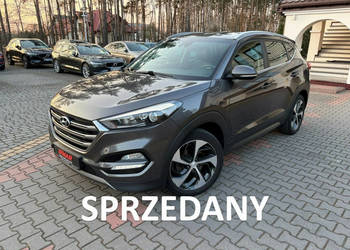 Hyundai Tucson 1.7 CRDI Skóry 4 x Podgrzewane fotele Kamera cofania III (2…