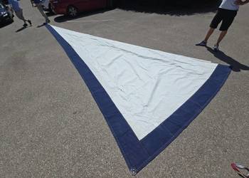 Sprzedam żagle, tenty i kominy