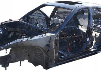 SŁUPEK ŚRODKOWY LEWY INFINITI QX70 FX30 FX37 FX50