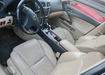 Sprzedam lexusa is250