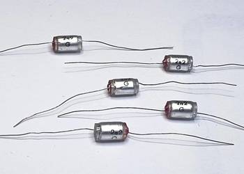 Kondensator 2,2nF 160V KsF Unitra MIFLEX