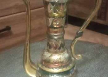 Dzbanuszek metalowy amfora