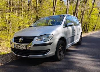 Volkswagen Touran, 1, 9 TDI,105 km,2007 rok,277000 przebieg
