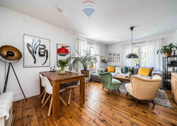 Klimatyczny dom wolnostojący | Świerczewo