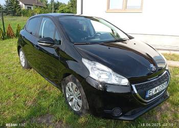 Peugeot 208 2012r. 1.6 e-hdi 92Km 5-drzwiowy hatchback