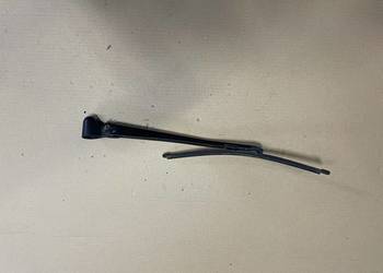 7061854 ramie tylnej wycieraczki bmw 1 e87