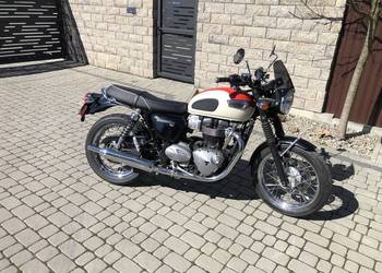 Triumph Bonneville T100