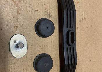 Yamaha XZ 550 Virago gumy pod zbiornik paliwa B100 Yamaha XZ 550 Virago gumy pod zbiornik paliwa B100