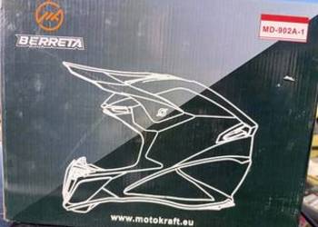 Sprzedam Dwa kaski Crossowe Nowe