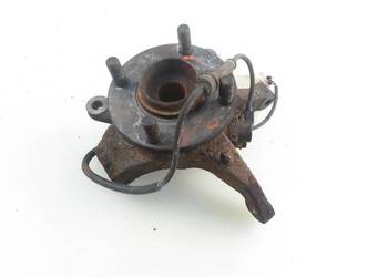 ZWROTNICA PIASTA PRZEDNIA LEWA SUZUKI SWIFT III 1.3 4x4  M13A 25 FREZOW