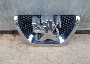 PEUGEOT 206+ ZNACZEK EMBLEMAT ZDERZAKA PRZÓD 9675185380