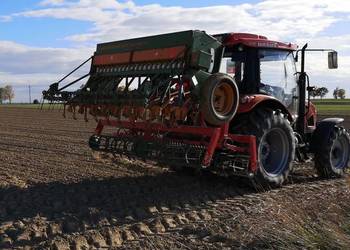Zestaw Agregat uprawowo-siewny Agro-masz 2.5  i siewnik Amazone D7 super S