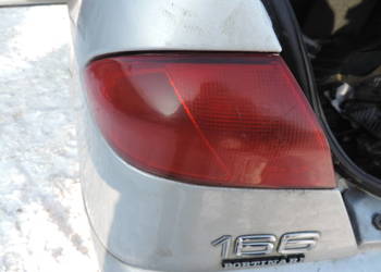 LAMPA PRAWA  LEWA W BŁOTNIK TYŁ TYLNA  ALFA 166