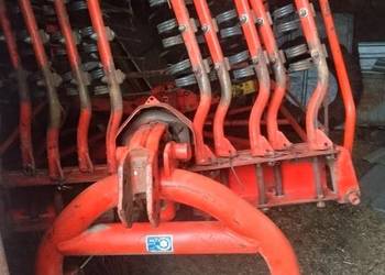 Zgrabiarka Kuhn GA 4321