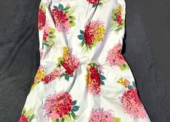 Sukienka w kwiatki Zara S
