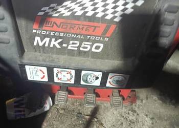 Witam mam do sprzedania montażowe i wyważarka nowe parę razy użyte