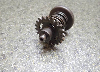 MECHANIZM NAPĘD ZAWORU WYDECHOWEGO 2VM YAMAHA YZ 250 88-93R 2T
