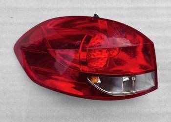 Lampa Lewy Tył Tylna Lewa Renault Clio III Kombi 8200586843