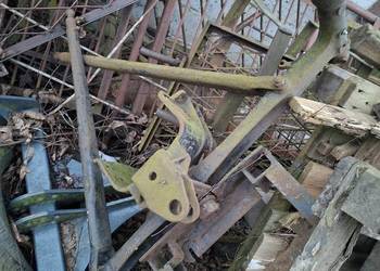 Przednia oś ursus c 328