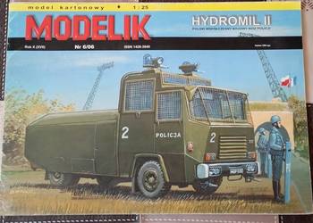 Modelik pojazdu polskiej policji "Hydromil II"