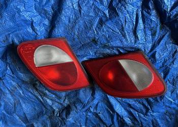 Mercedes-Benz E W210 Lampa Tylna w Klapę Europa A2108201064 A2108200964