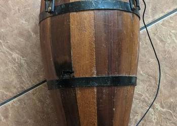 Atabaque, rodzaj jednomembranowego bębna z Brazylii, instrument Capoeiry