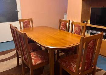 Zestaw rozkładany stół z 6 krzesłami !