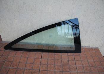 SZYBA KAROSERYJNA PRAWA PRAWY TYLNA TYŁ OPEL CORSA D 3D