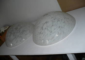 2 sztuki wielkich kloszy - gratis 3 szt. małe kule