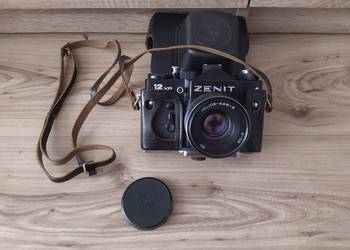 Aparat fotograficzny lustrzanka Zenit 12xp obiektyw Helios super stan ZSRR