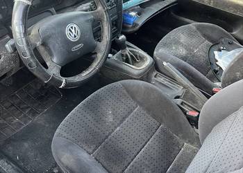 Passat b5 1.9 110 km na części