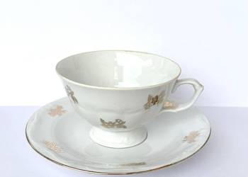 Elegancka Filiżanka ze Spodkiem Bogucice Złocone Motywy Vintage PRL Mid-Cen