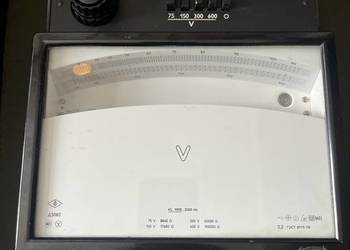 Woltomierz laboratoryjny D5082 radziecki