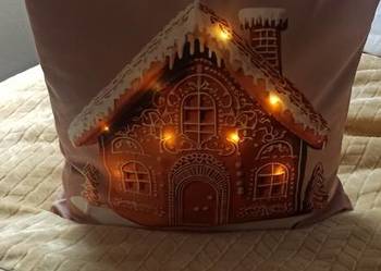 Świecąca poduszka 40x40 cm