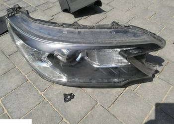 HONDA CR-V 2014 REFLEKTOR PRAWY PRZÓD XENON