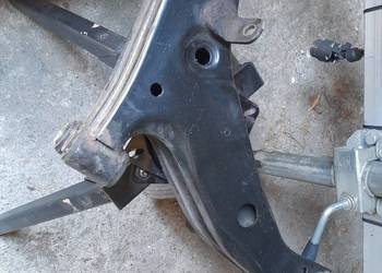 Wahacz toyota corolla e11