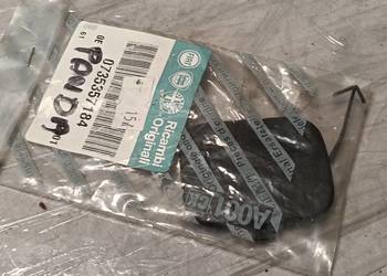 Zaślepka zderzaka haku holowniczego tylnego tył Fiat Panda 2 II 735357184