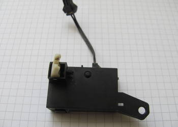 Mikroprzełącznik do podgrzewacza gazowego Junkers WRP-11