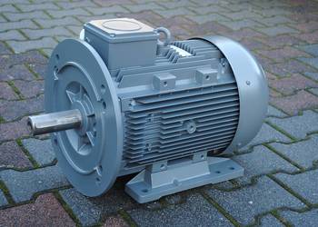Silnik elektryczny 11kw. 1470obr./min.. BIRMES. Kołnierz/łapy