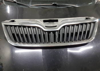 SKODA RAPID 2014 2016 ATRAPA GRILL CHROM 5JA853668