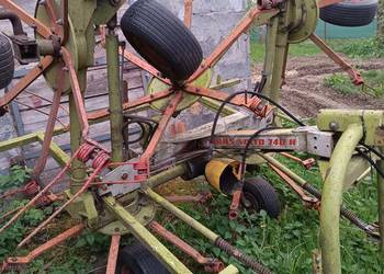 Przewracarka Claas volto 740