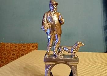 Bibelot myśliwy z psem na polowaniu PRL ORG