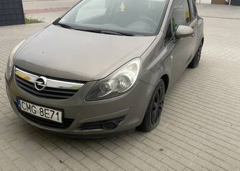 Syndyk sprzeda 1/2 samochodu Opel Corsa 2010 r.