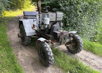 Traktor sam Andoria s15 z rozrusznikiem podnośnik esiok ciągnik es papaj