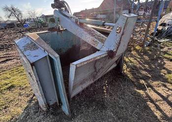 Paszowóz zawieszany, samozaładowczy