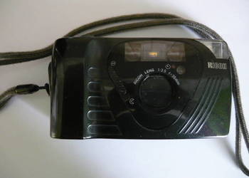 Aparat analogowy Ricoh FF 7