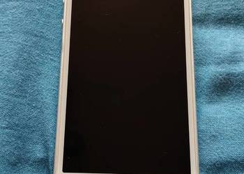 Smartfon iPhone SE A1723