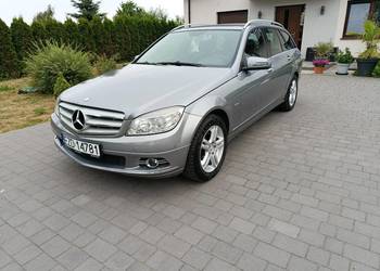 Piękny Mercedes