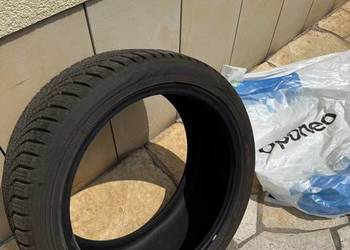 praktycznie nowe opony zimowe 245/40R18 97W XL Yokohama BlueEarth V906