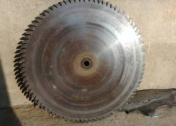 Piła Tarczowa 670mm x 30mm x 4